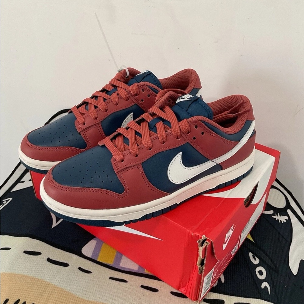 Size 6.5 WOMEN FIT 5Y - Nike Dunk Low Canyon Rust Blue W